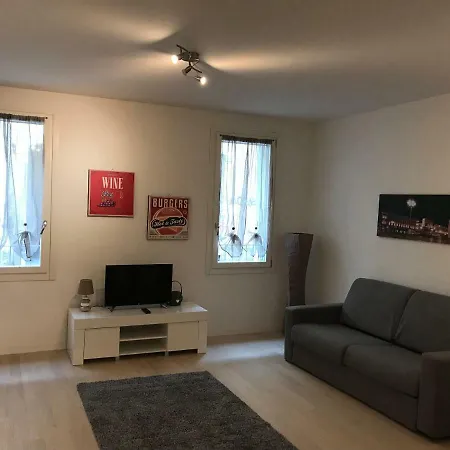 Laura's - I Navigli Che Vorrei Apartment