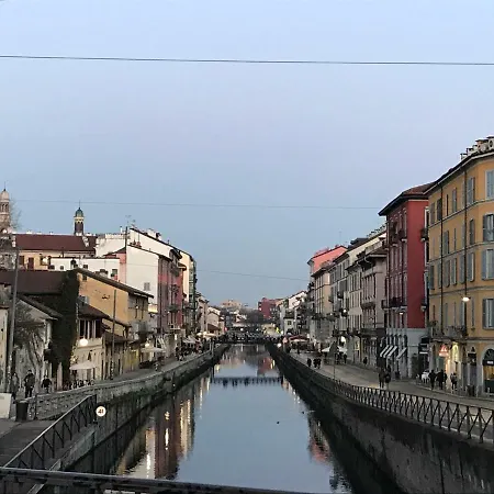 Laura's - I Navigli Che Vorrei Apartment *