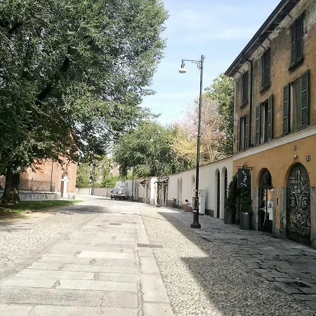 Laura's - I Navigli Che Vorrei