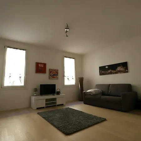 Laura's - I Navigli Che Vorrei Apartment