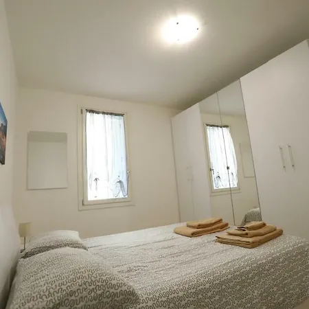 Apartment Laura's - I Navigli Che Vorrei Milan