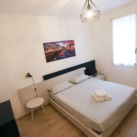 Apartment Laura's - I Navigli Che Vorrei