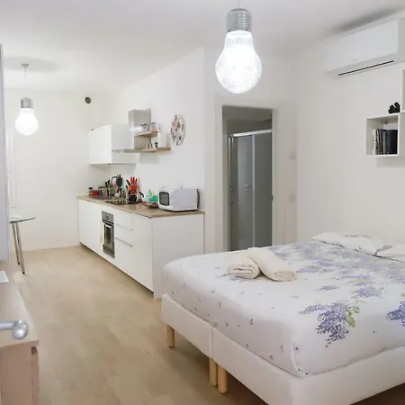 Apartment Laura's - I Navigli Che Vorrei